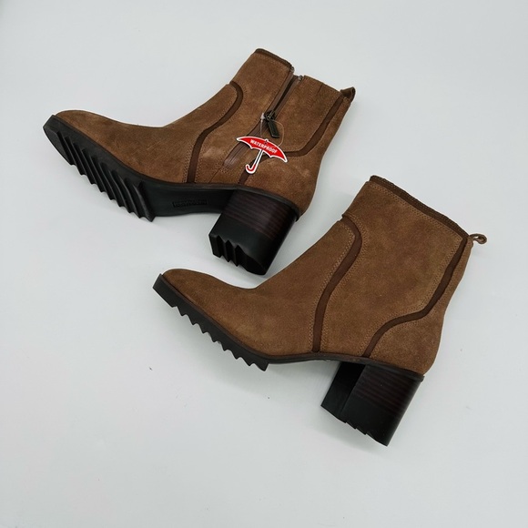 Blondo Women's Raniah Waterproof Bootie - Picture 2 of 6